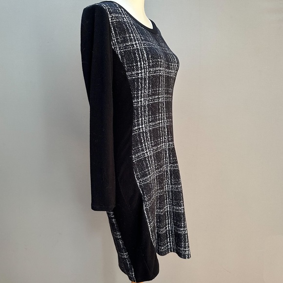 STITCHFIX Gilli black and plaid sweater dress, S. - Picture 6 of 6